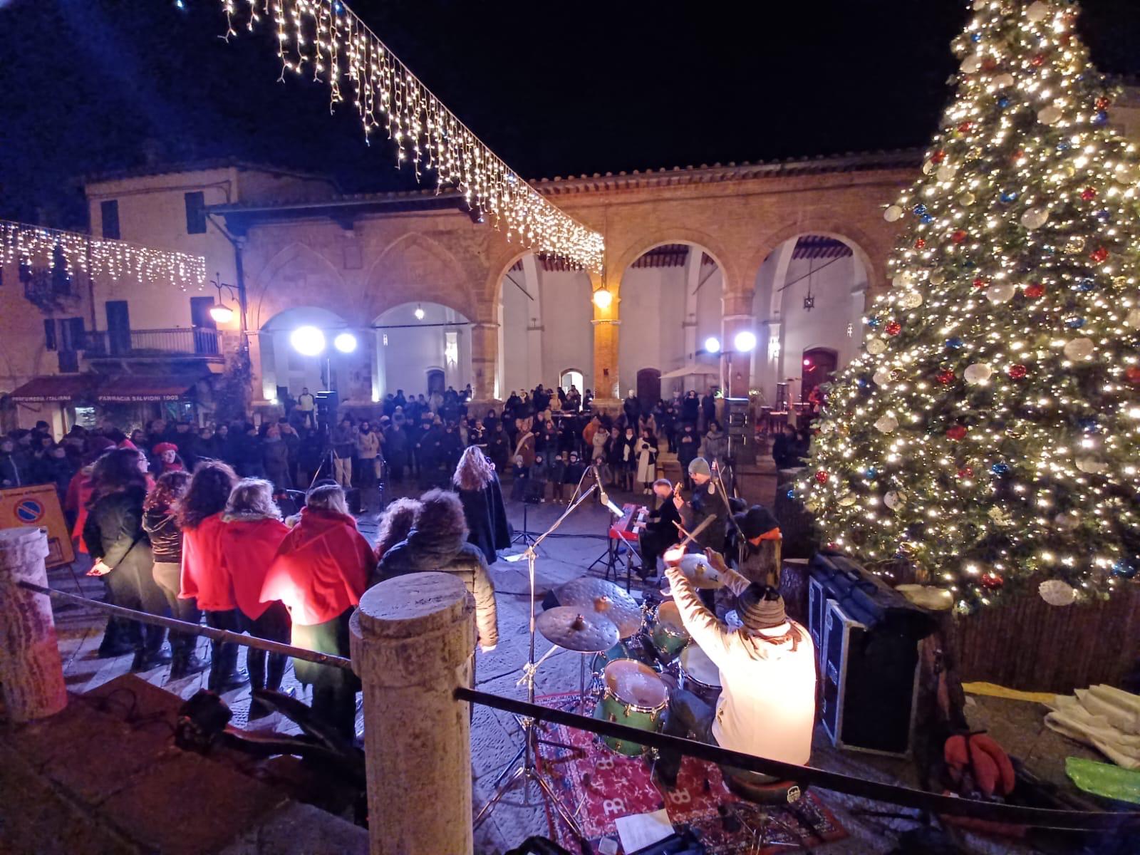 Brilla in Natale a Montalcino, tanti gli appuntamenti per il fine settimana dell’Immacolata